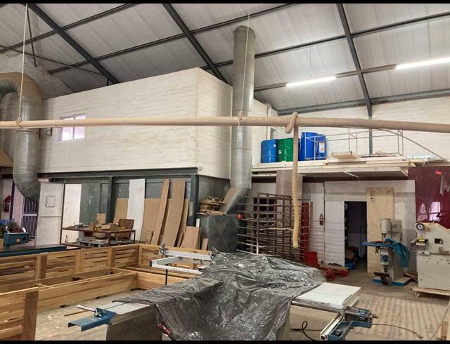 325M² WAREHOUSE RENTED IN CAPRICORN